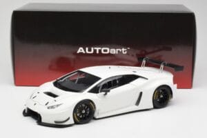 Lamborghini Huracan GT3 Weiß AUTOart 1:18 81527 Druckguss — Bild 8 von 8