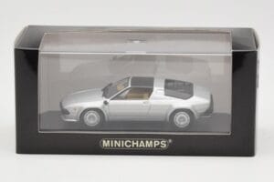 Lamborghini Jalpa Silber Minichamps 1:43 400103601 Druckguss — Bild 4 von 4