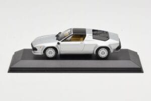 Lamborghini Jalpa Silber Minichamps 1:43 400103601 Druckguss