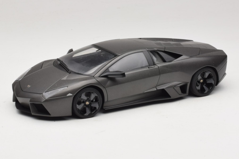 Lamborghini Reventon Matte Grey AUTOart 1:18 74591 Druckguss