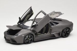 Lamborghini Reventon Matte Grey Bburago 1:18 18-11029 Druckguss — Bild 2 von 8