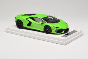 Lamborghini Revuelto Grün Metallic IVY Merit 1:18 REMC024 Resin — Bild 4 von 7