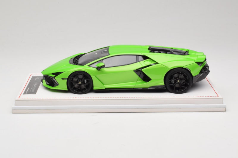 Lamborghini Revuelto Grün Metallic IVY Merit 1:18 REMC024 Resin