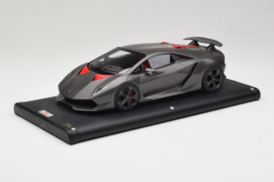 Lamborghini Sesto Elemento Matte Black MR Collection 1:18 LAMB054 Resin — Bild 2 von 6