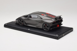 Lamborghini Sesto Elemento Matte Black MR Collection 1:18 LAMB054 Resin — Bild 5 von 6