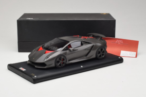 Lamborghini Sesto Elemento Matte Black MR Collection 1:18 LAMB054 Resin — Bild 6 von 6