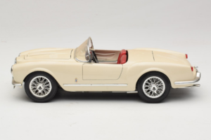 Lancia Aurelia B24 Spider Beige Bburago 1:18 3010-M2 Druckguss — Bild 4 von 8