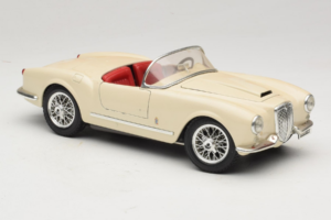 Lancia Aurelia B24 Spider Beige Bburago 1:18 3010-M2 Druckguss — Bild 6 von 8