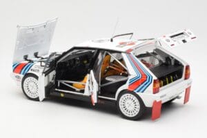 Lancia Delta HF 4WD #6 M. Biasion / T. Siviero Martini Rally Monte Carlo 1987 Kyosho 1:18 08960A Druckguss — Bild 5 von 8