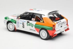 Lancia Delta HF Integrale Evo II Totip #5 A. Aghini / S. Farnocchia Rally Monte Carlo 1993 Kyosho 1:18 08348F Druckguss — Bild 7 von 8