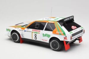 Lancia Delta S4 #8 D. Cerrato / G. Cerri Rally San Remo 1986 IXO 1:18 18RMC133 Druckguss — Bild 5 von 6