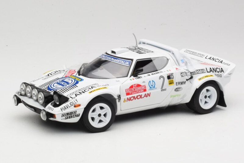 Lancia Stratos HF #2 Jolly Club A. Fassina / M. Mannini Rally Sanremo 1979 Sun Star 1:18 4510 Druckguss