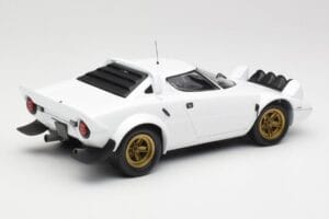 Lancia Stratos HF Stradale Weiß Minichamps 1:18 155741700 Druckguss — Bild 2 von 6