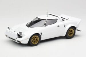 Lancia Stratos HF Stradale Weiß Minichamps 1:18 155741700 Druckguss