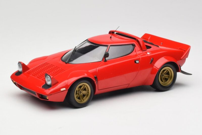 Lancia Stratos Rot Minichamps 1:18 155741701 Druckguss