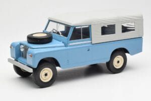 Land Rover Series II 109 Pick Up Closed Blau MCG 1:18 MCG18094 Druckguss