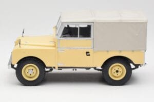 Land Rover 88 Series 1 Hard Top Hellbeige MCG 1:18 MCG18368 Druckguss — Bild 5 von 6