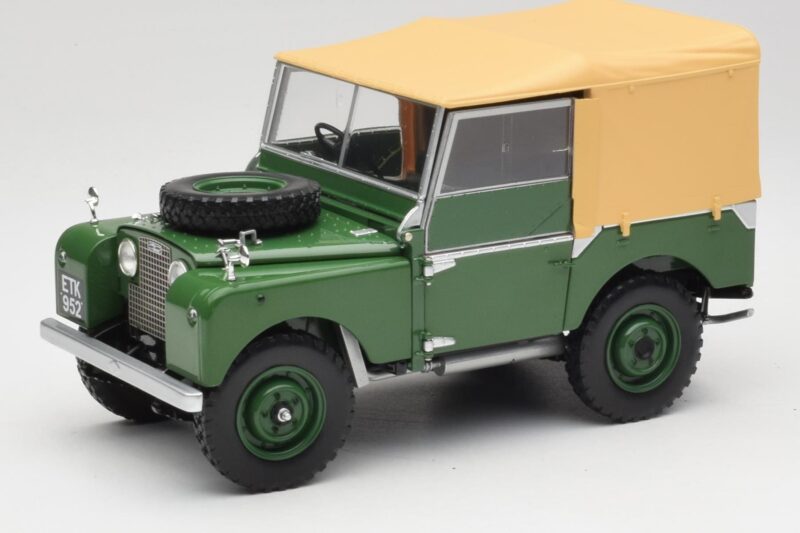 Land Rover 88 Series I Bronze Green Minichamps 1:18 150168906 Druckguss