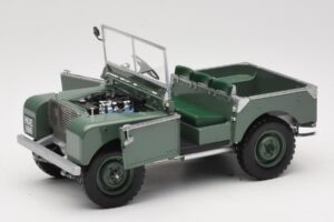 Land Rover 88 Series I Grün Minichamps 1:18 150168900 Druckguss — Bild 2 von 8