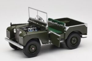 Land Rover 88 Series I Matt Green Minichamps 1:18 150168909 Druckguss — Bild 2 von 8