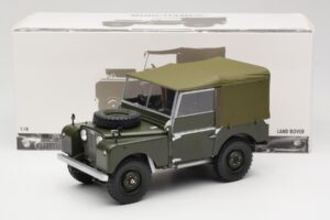 Land Rover 88 Series I Matt Green Minichamps 1:18 150168909 Druckguss — Bild 8 von 8