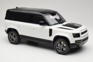 Land Rover Defender 110 L663 GT Spirit 1:12 GT554 Resin — Bild 4 von 6