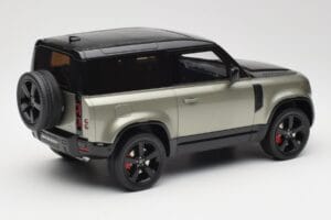 Land Rover Defender 90 HSE P400 L663 Pangea Green Metallic GT Spirit 1:18 GT517 Resin — Bild 2 von 6