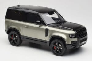Land Rover Defender 90 HSE P400 L663 Pangea Green Metallic GT Spirit 1:18 GT517 Resin — Bild 4 von 6