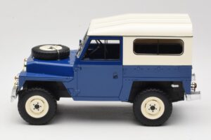 Land Rover Lightweight Series III Dunkelblau BoS Models 1:18 BOS382 Resin — Bild 3 von 6