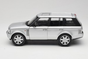 Land Rover Range Rover L322 Silber Welly 1:18 12536W Druckguss — Bild 4 von 8
