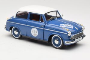 Lloyd Alexander TS #234 Blau Revell 1:18 08463 Druckguss — Bild 6 von 8