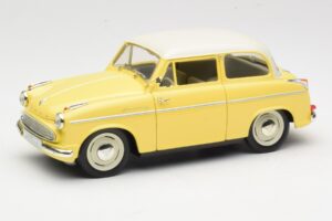 Lloyd Alexander TS Gelb Revell 1:18 08958 Druckguss