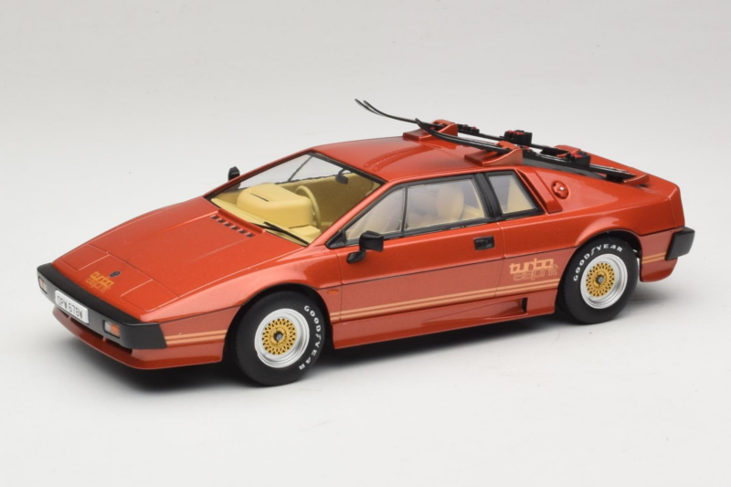Lotus Esprit Turbo Orange 007 For Your Eyes Only KK-Scale 1:18 KKDC181192 Druckguss