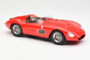 Maserati 300S Rot CMC 1:18 M-105 Druckguss — Bild 4 von 6