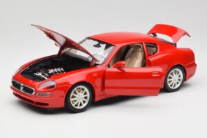 Maserati 3200 GT Rosso Mondiale Bburago 1:18 3341-M1 Druckguss — Bild 2 von 8