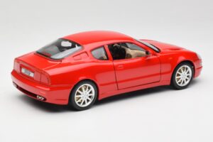 Maserati 3200 GT Rosso Mondiale Bburago 1:18 3341-M1 Druckguss — Bild 3 von 8