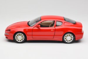 Maserati 3200 GT Rosso Mondiale Bburago 1:18 3341-M1 Druckguss — Bild 4 von 8