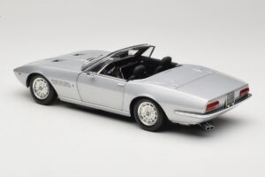 Maserati Ghibli Spyder Silber Minichamps 1:18 100122330 Druckguss — Bild 6 von 7