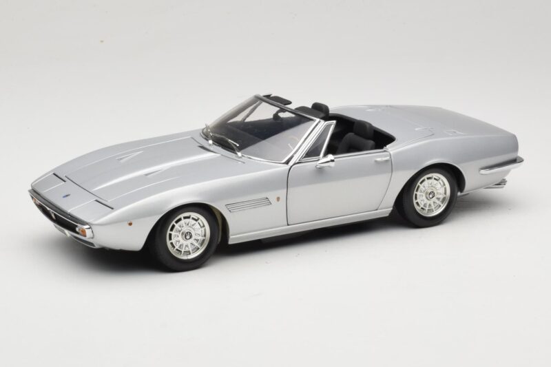 Maserati Ghibli Spyder Silber Minichamps 1:18 100122330 Druckguss