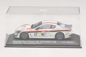Maserati GranTurismo MC GT4 #12 Sperati / La Mazza Maserati MC 2010 Minichamps 1:43 400101212 Druckguss — Bild 4 von 5