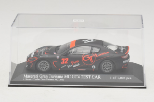 Maserati GranTurismo MC GT4 #32 J. Sicart Maserati MC 2010 Minichamps 1:43 400101232 Druckguss — Bild 4 von 5