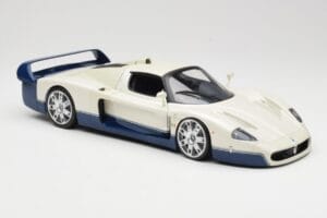 Maserati MC12 Weiß Blau Hot Wheels 1:18 G7158 Druckguss — Bild 6 von 8