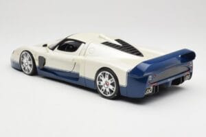 Maserati MC12 Weiß Blau Hot Wheels 1:18 G7158 Druckguss — Bild 7 von 8