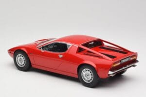 Maserati Merak Rot Minichamps 1:18 107123761 Resin — Bild 5 von 6