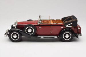 Maybach DS8 Zeppelin Rot Anson 1:18 30413 Druckguss — Bild 4 von 8