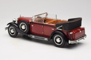 Maybach DS8 Zeppelin Rot Anson 1:18 30413 Druckguss — Bild 7 von 8