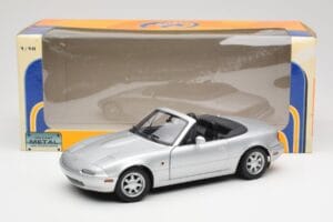 Mazda MX-5 Miata NA Highlight Silber Gate 1:18 1015 Druckguss — Bild 8 von 8
