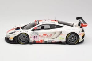 McLaren 12C GT3 #11 Art Grand Prix C. Leclerc / N. Parisy / A. Soucek Spa 24 Hours 2013 Minichamps 1:18 151131311 Druckguss — Bild 3 von 6
