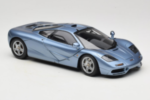 McLaren F1 Blau LCD 1:18 LCD18014-BU Druckguss — Bild 6 von 8