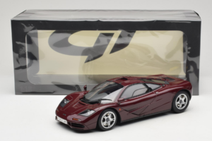 McLaren F1 Burgundy Red GT Spirit 1:18 GT534 Resin — Bild 6 von 6
